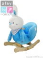 Houpací hračka PlayTo králíček modrá + ZÁRUKA 3 ROKY